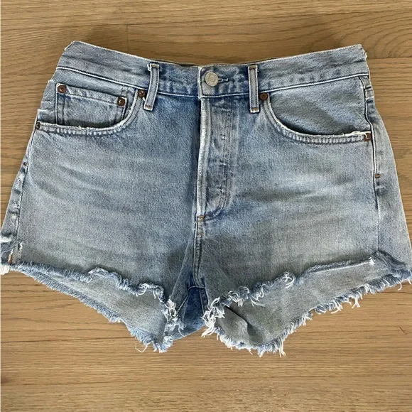 AGOLDE Parker Vintage Cut Off Short in Riptide Size 26 Women
